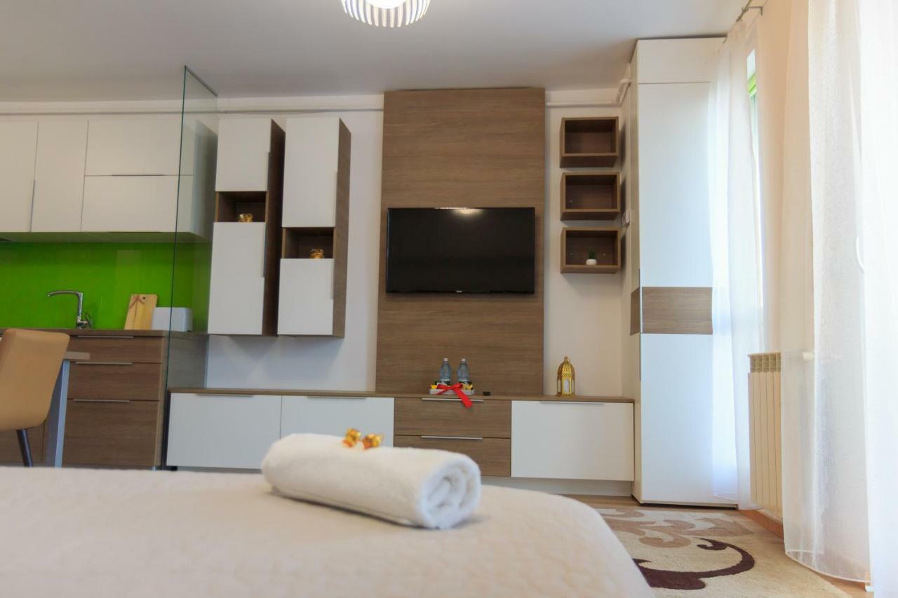 Gold Class Apartment Ams 63 คลูจ-นาโปกา ภายนอก รูปภาพ